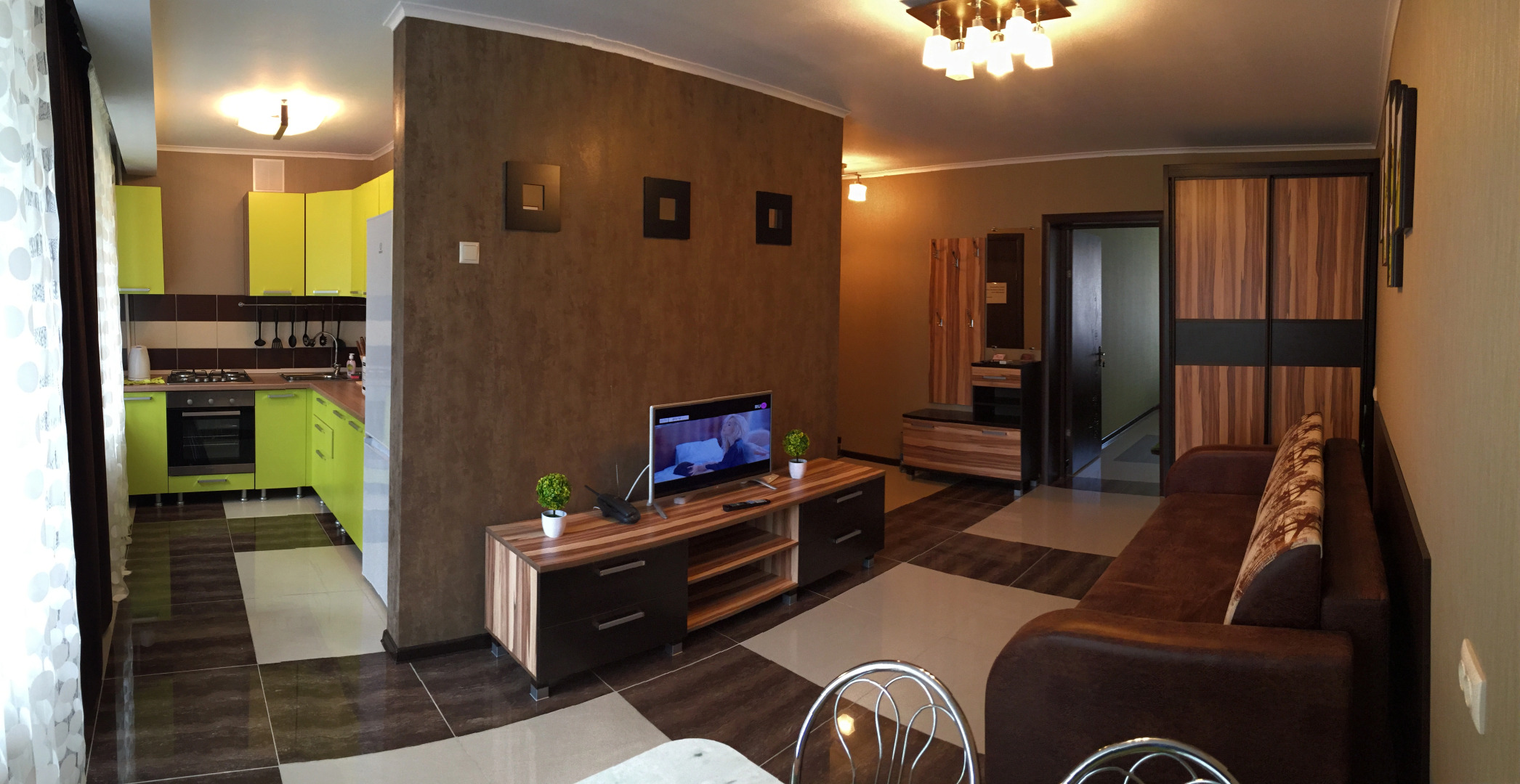 Квартира двухкомнатная Люкс