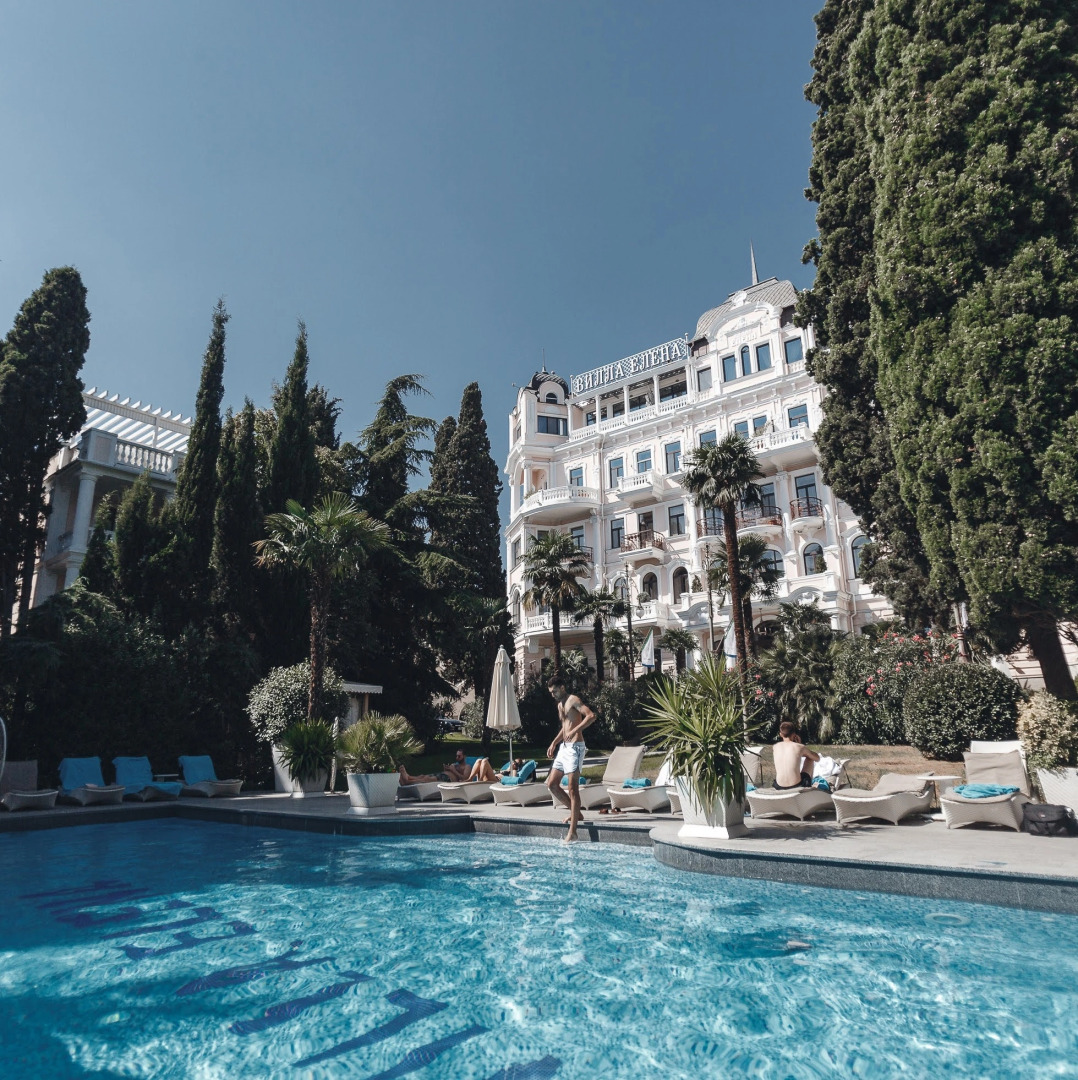 Отель Вилла Елена