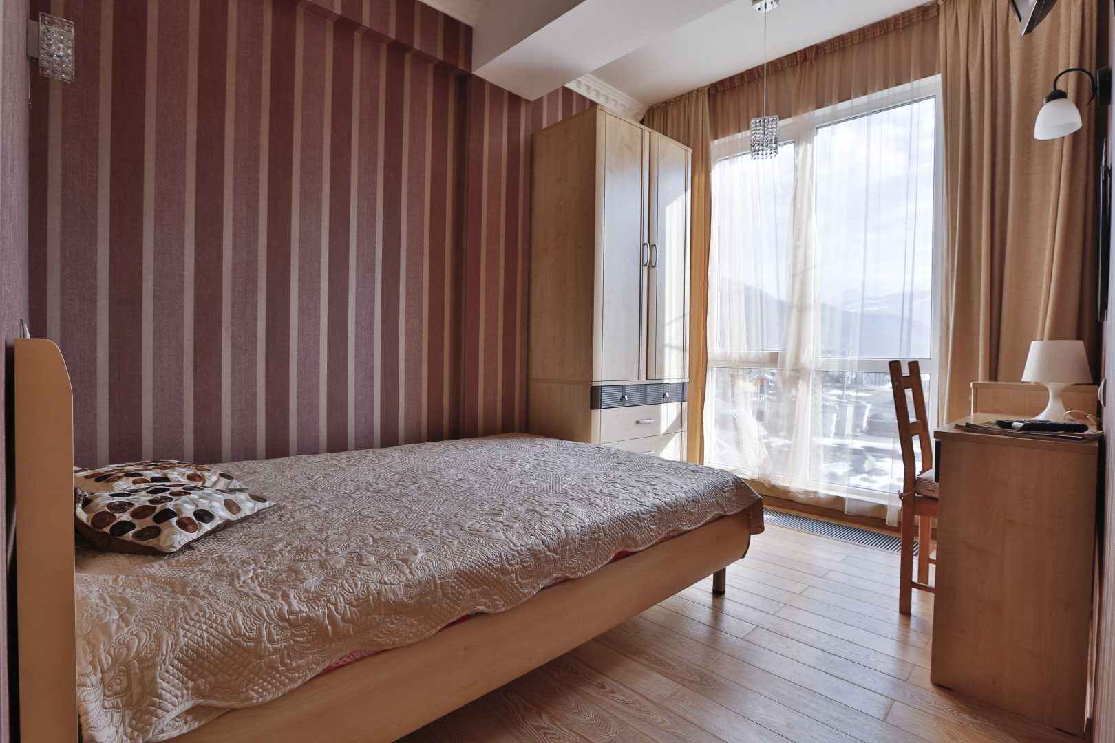 Апартаменты Романовские с видом на горы в Красной поляне