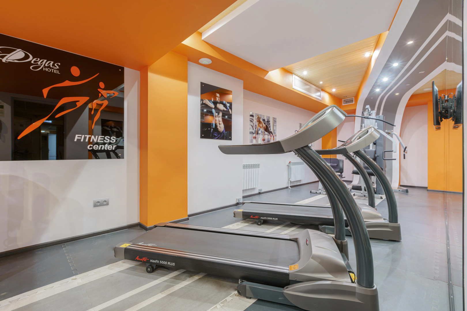 Отель Дегас