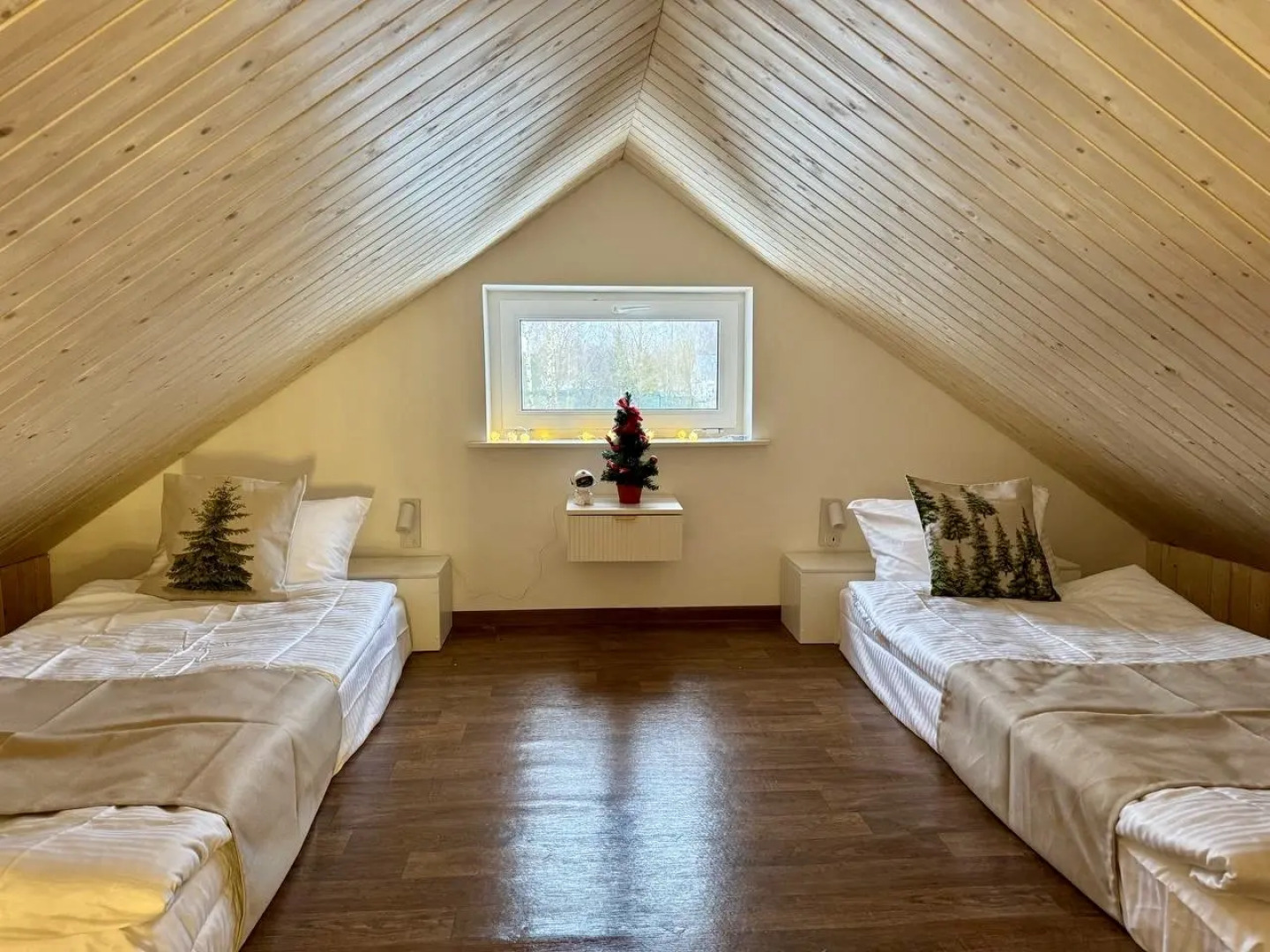 Частный Дом с Панорамными Окнами от Sheluha House