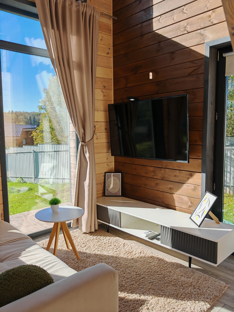 Частный дом Уютный  в Изумрудном