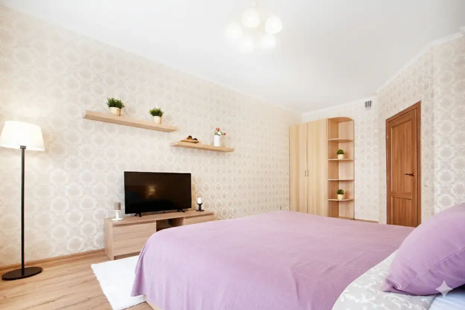 Апартаменты на Октябрьской 7