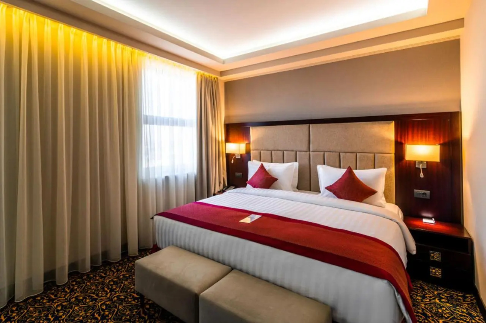 Отель Ramada and Suites by Wyndham Yerevan