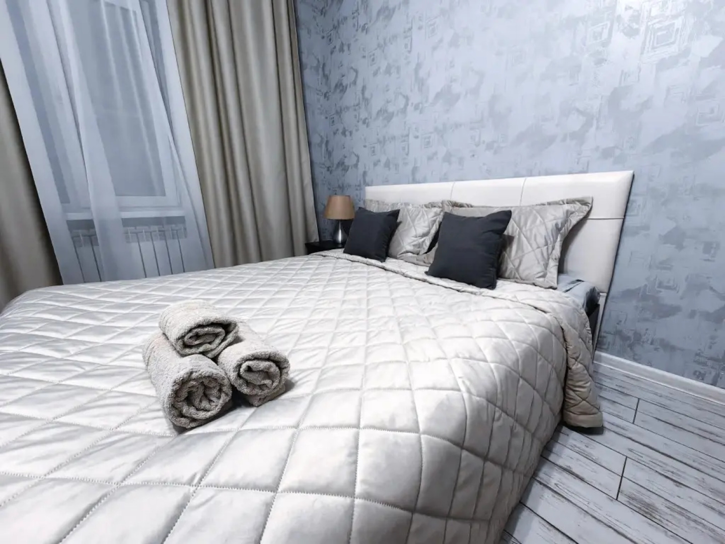 Апартаменты 3 на Самсоновской 117