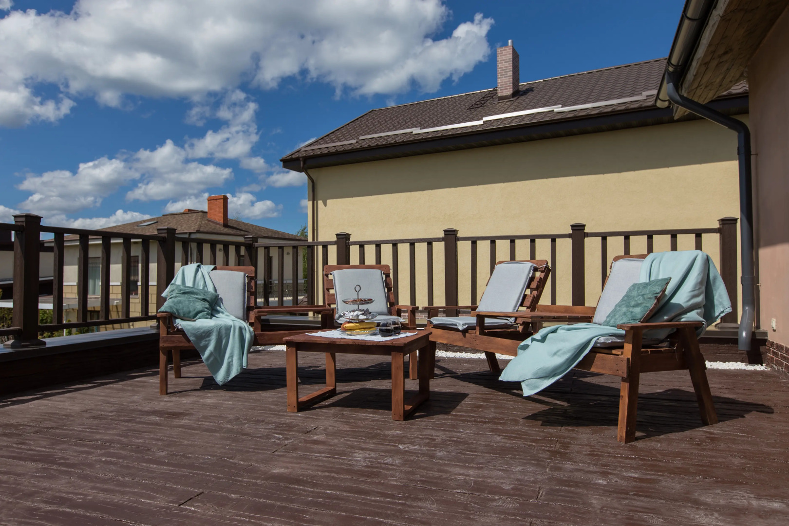 Частный Дом Cтудия с Террасой