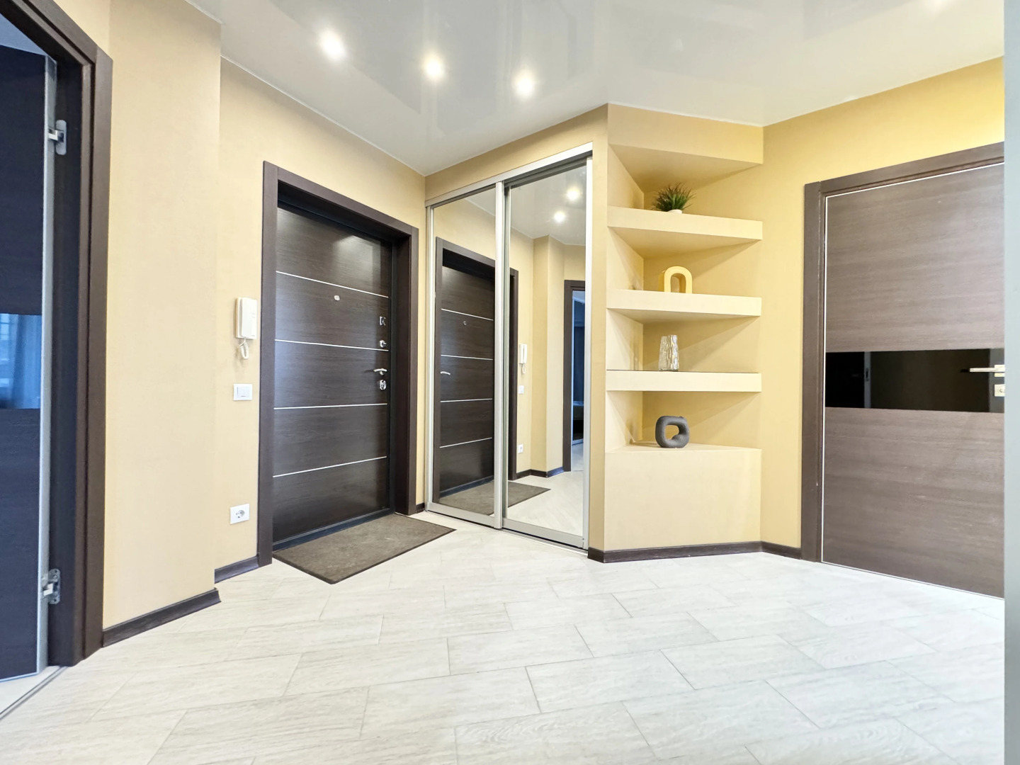 Апартаменты Люкс на Шишкова