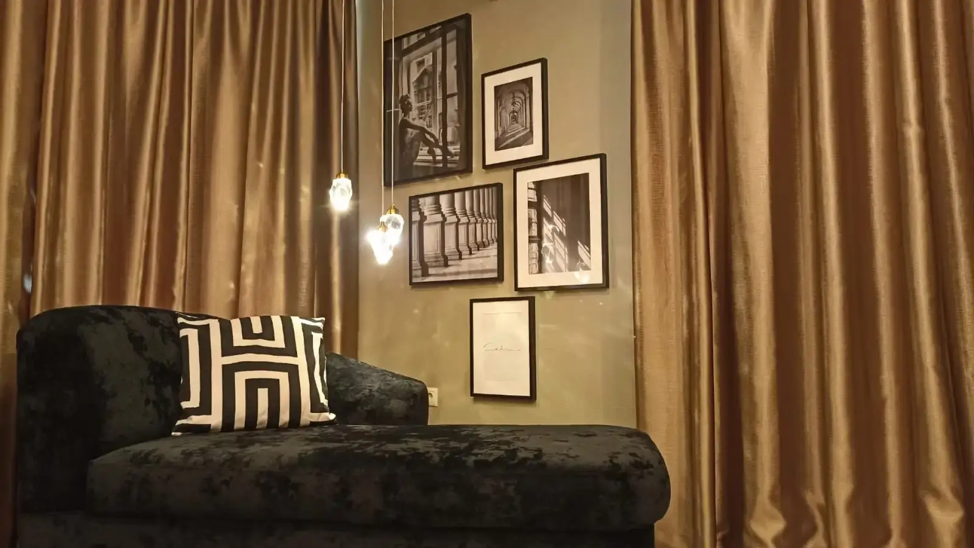 Отель Green Roof