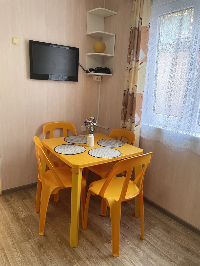 Частный дом Домик в Мысхако, зеленый двор