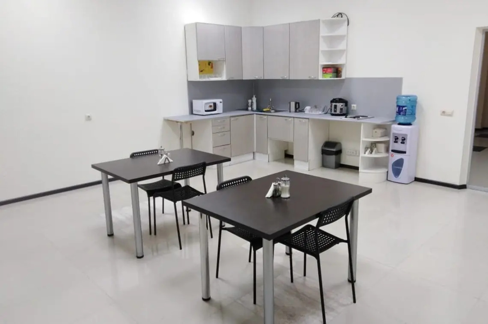 Отель Компас