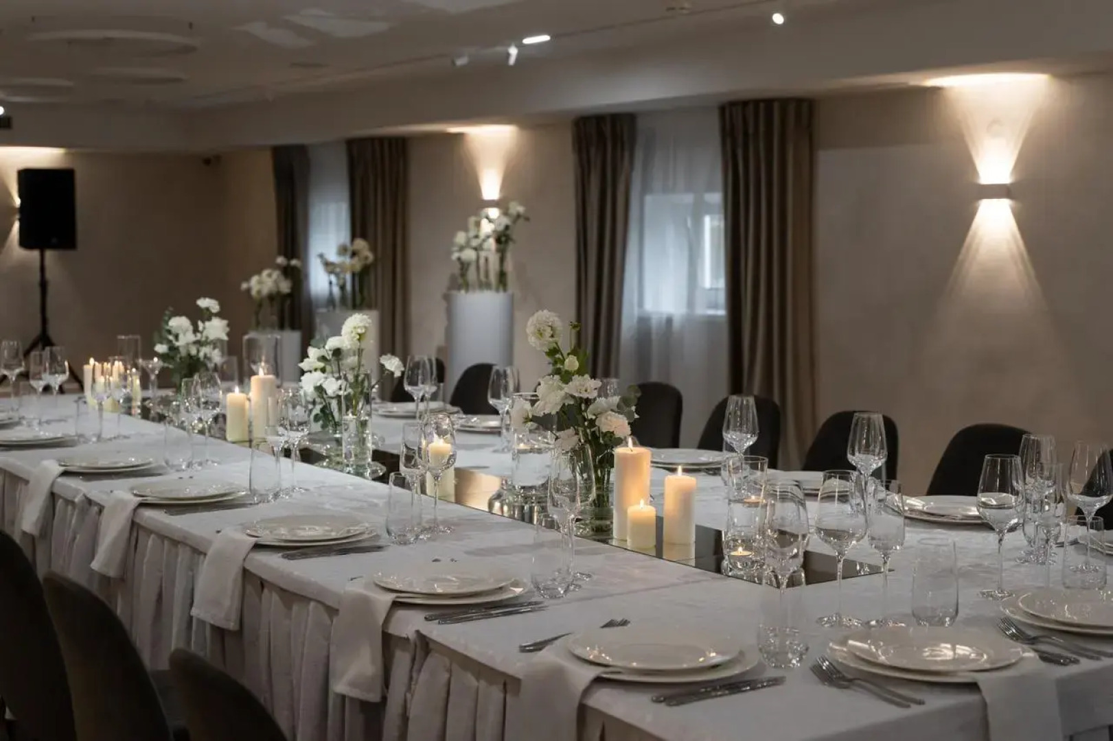 Отель Талес