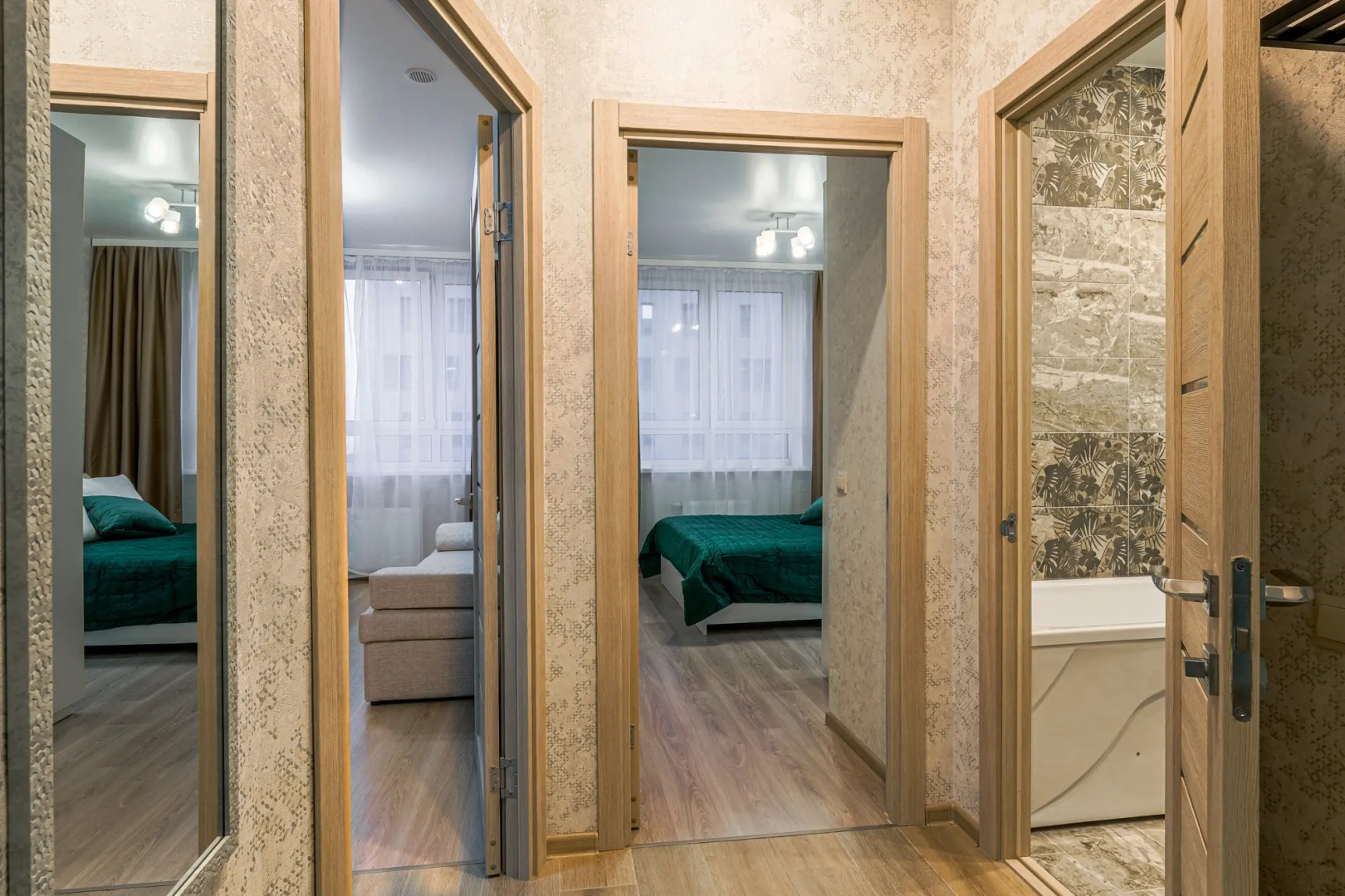 Апартаменты 2 к. iZi Apart рядом с аквапарком. ЖК Зенит