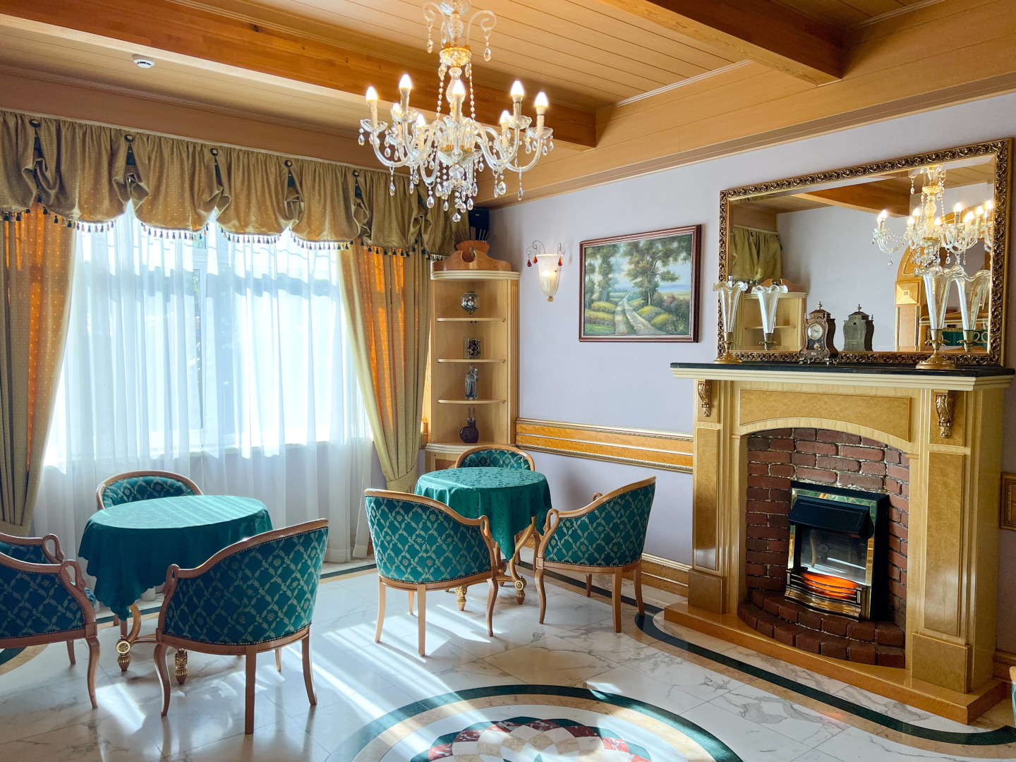 Отель Митос