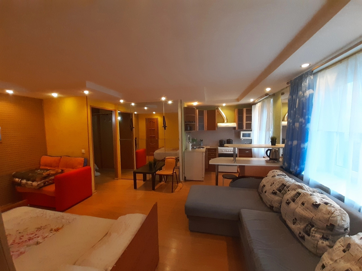 Апартаменты на Буркова 43