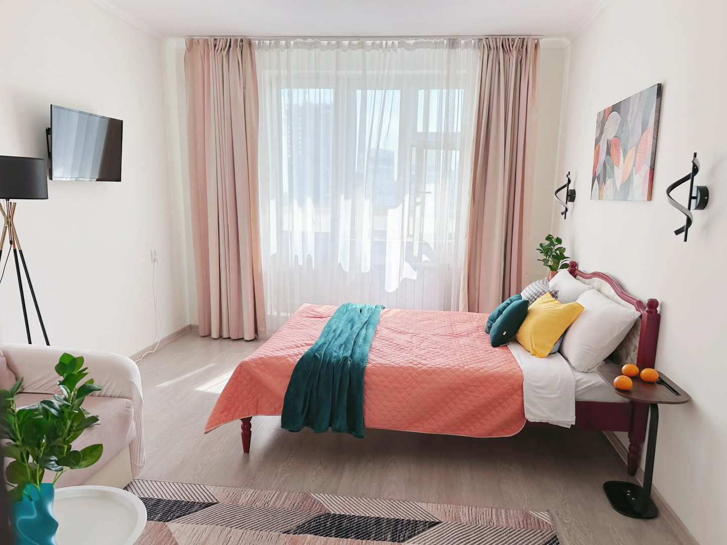 Квартира Однокомнатная Natali apart на метро Академика Янгеля