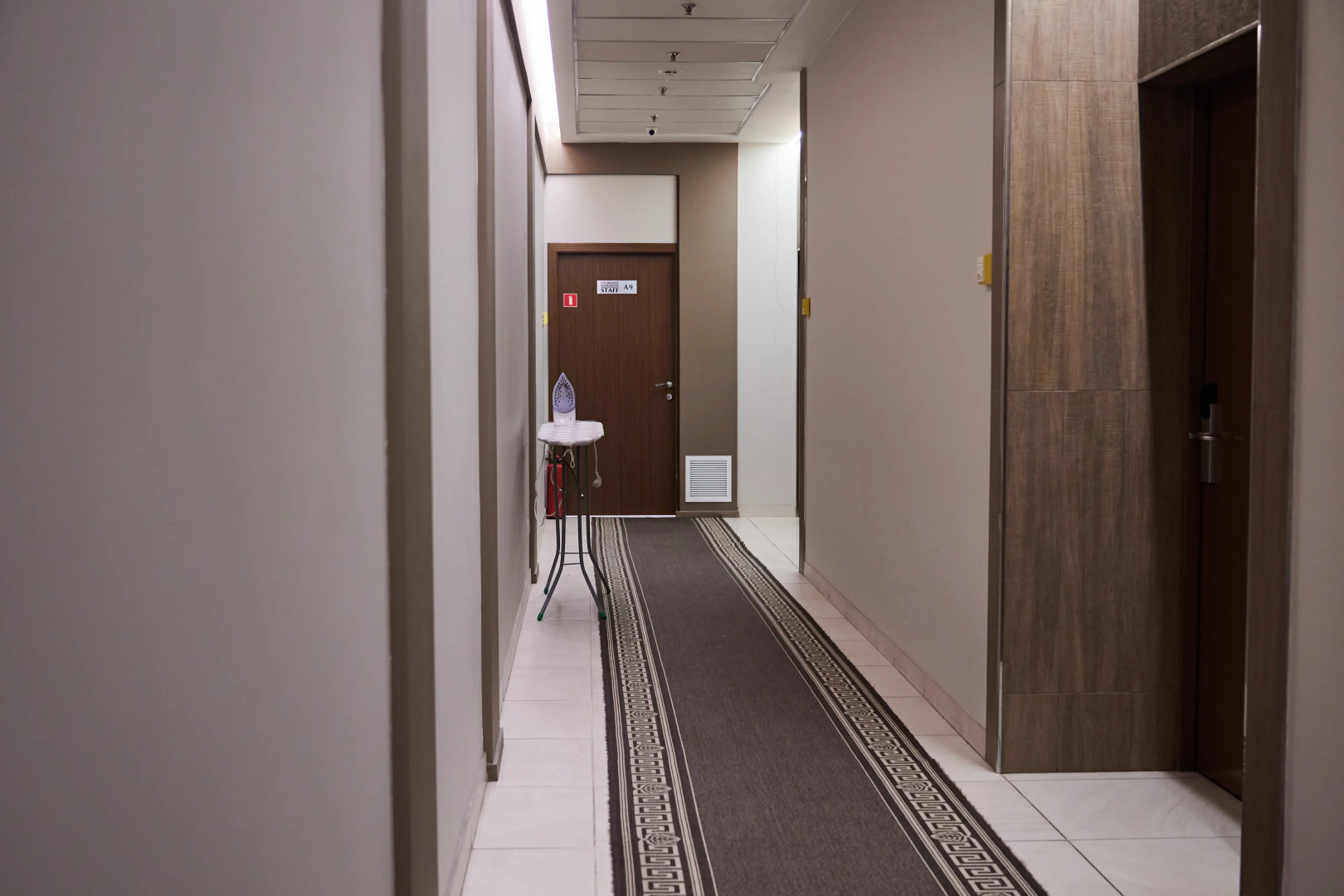 Отель Бридж