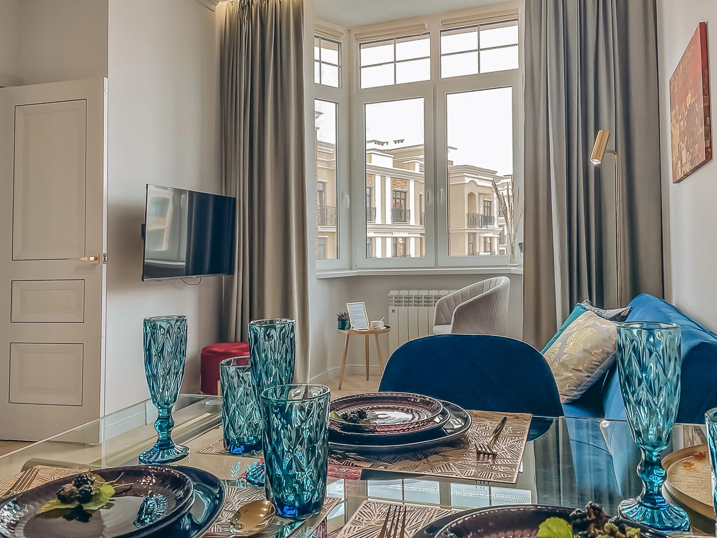 Апартаменты Дизайнерские апартаменты в 2 минутах от моря