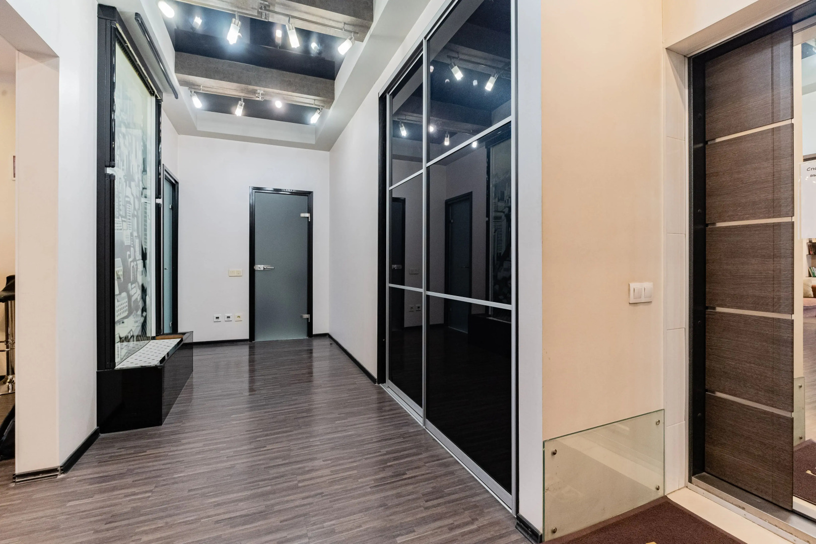 Апартаменты Трифонова 22