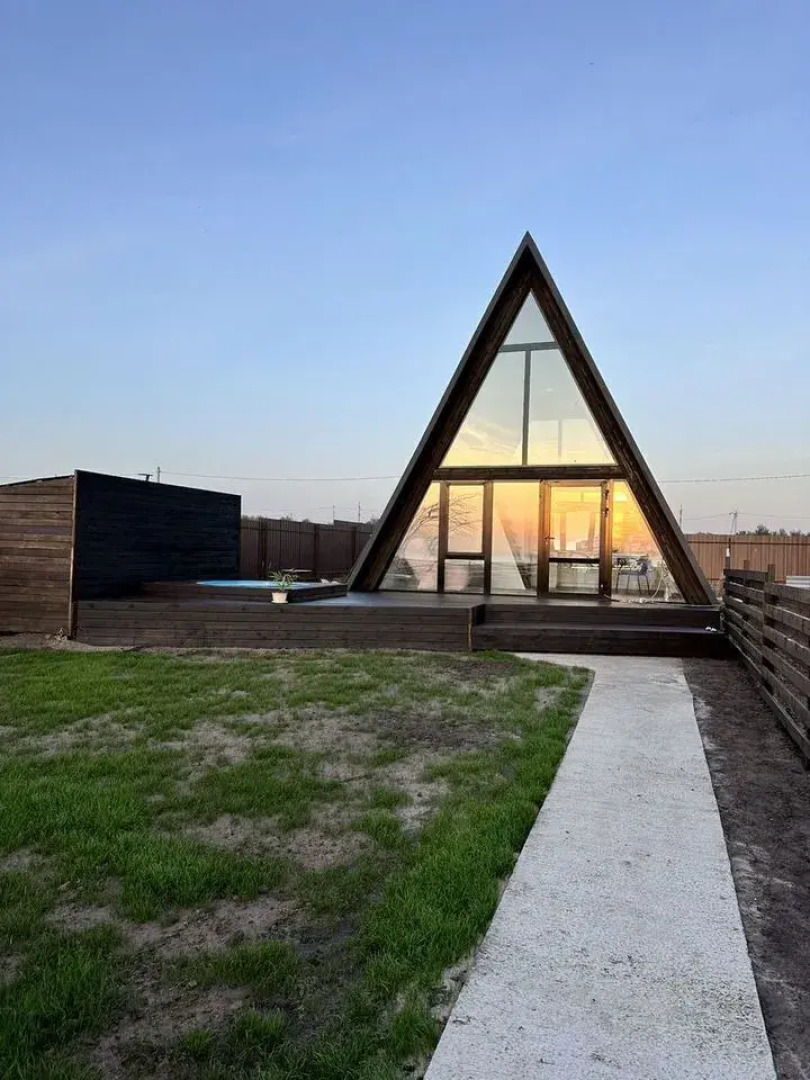 Частный дом на берегу Волги