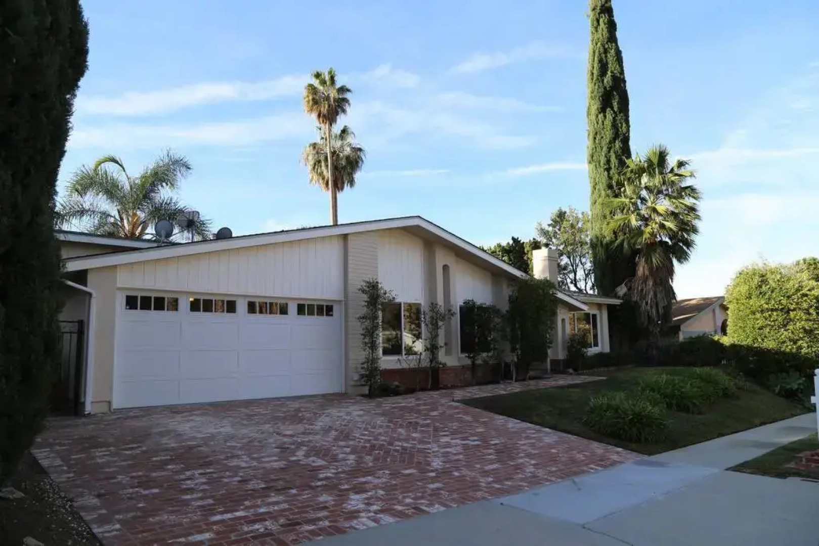 Вилла Luxury Hilltop Villa