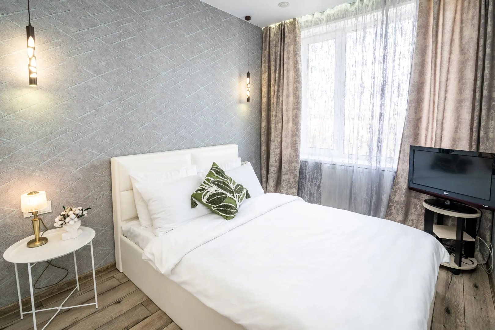 Апартаменты Мореон Просторные Рядом с Бухтой Золотой Рог