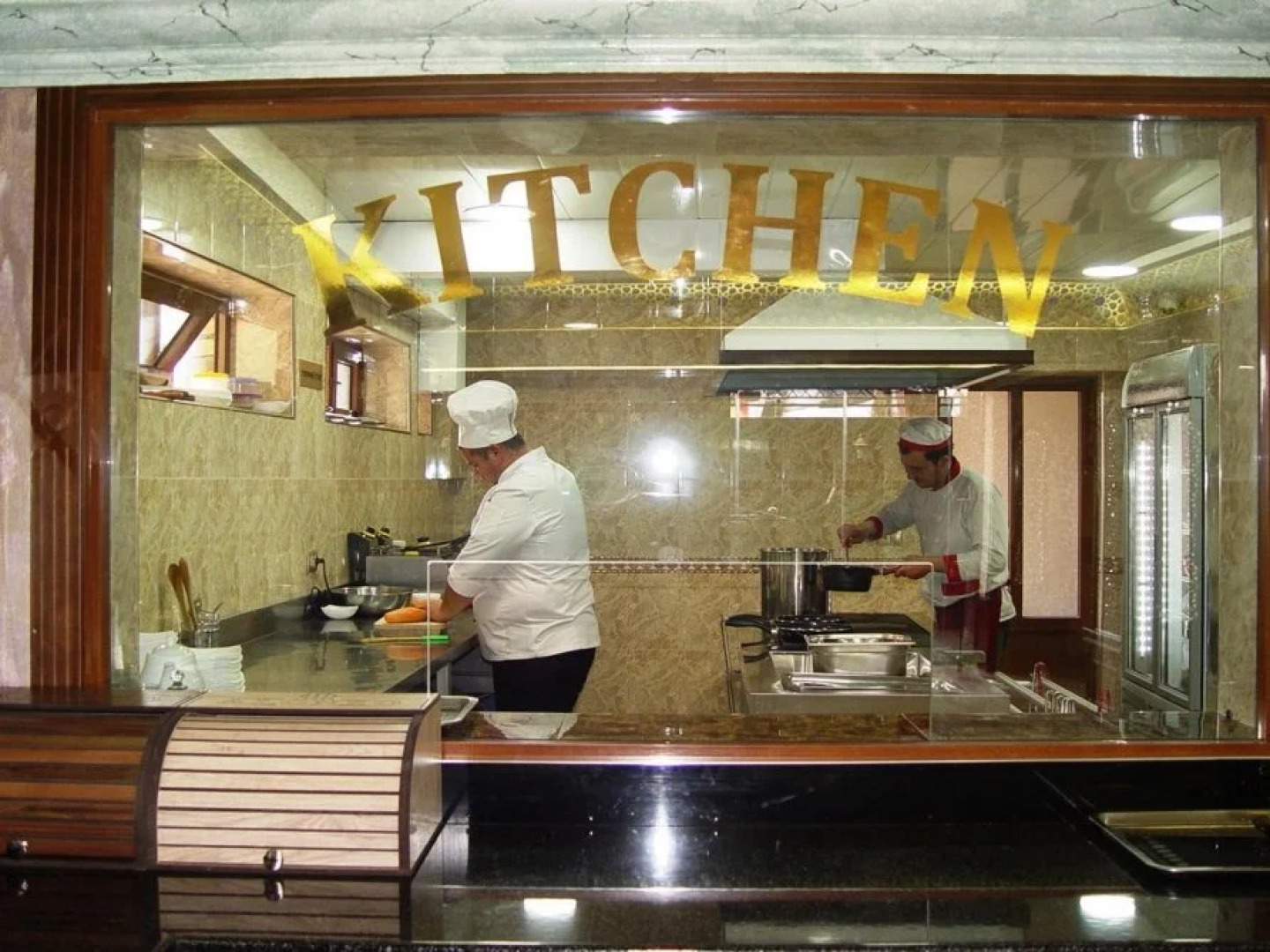 Отель Edem Plaza