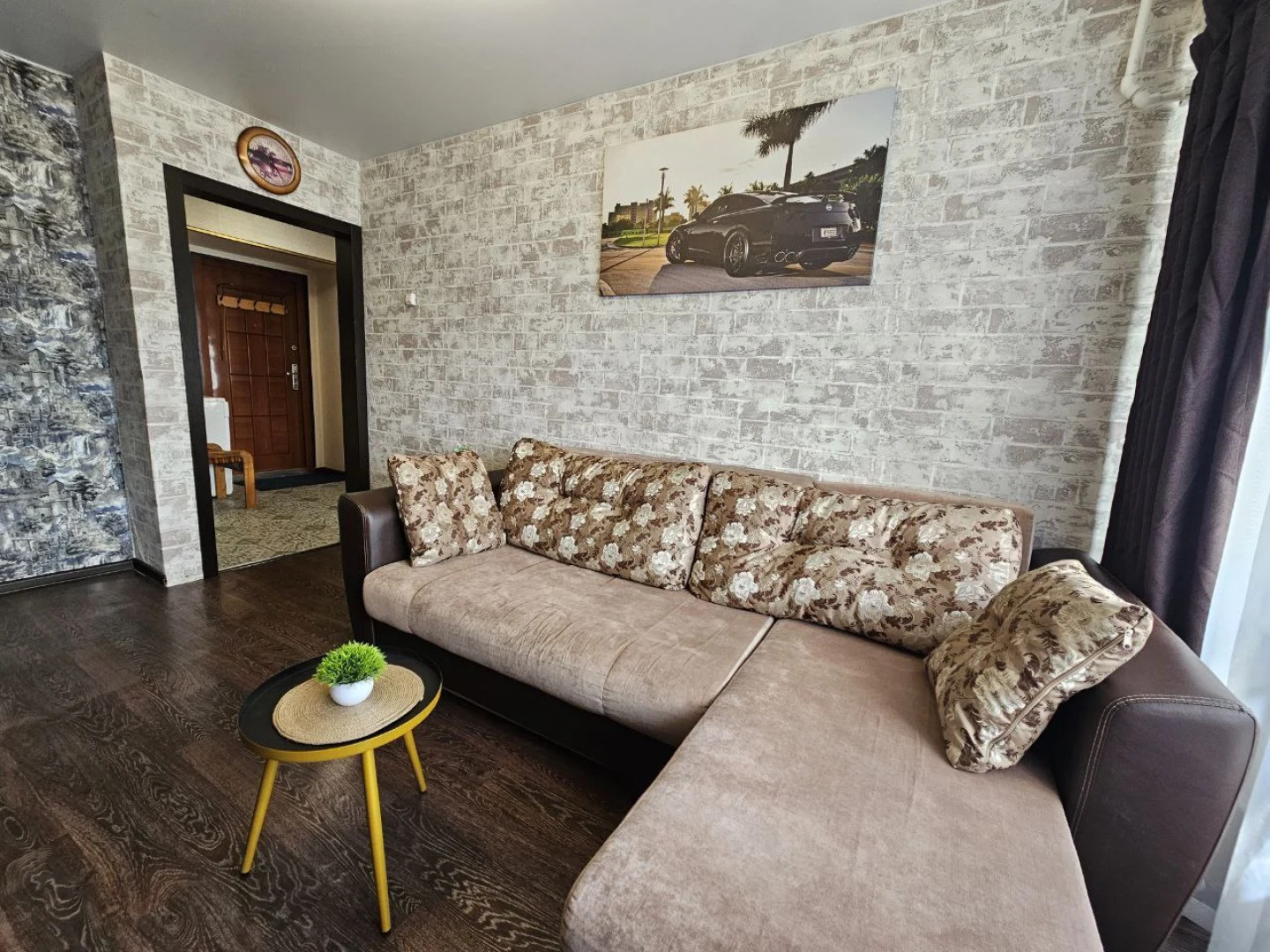 Двухкомнатные апартаменты WELCOME HOME Aparts & Tours 49/1