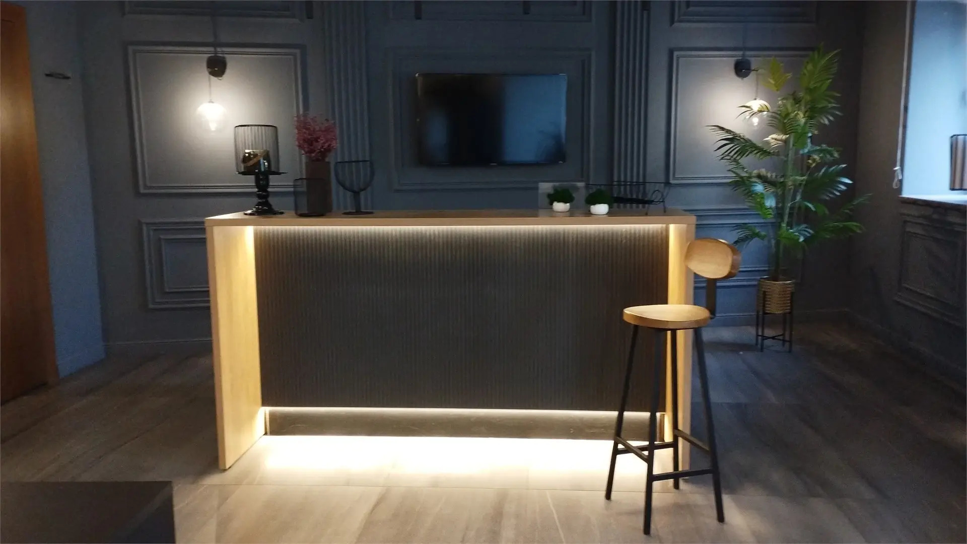 Отель Club Hotel Boston