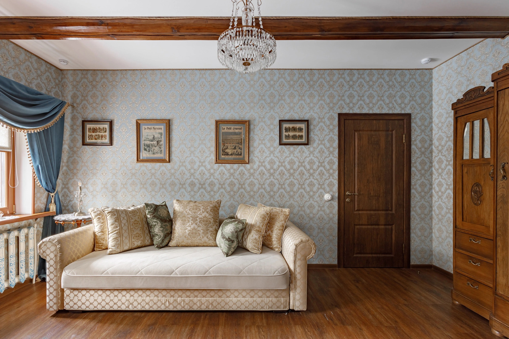 Отель Империал