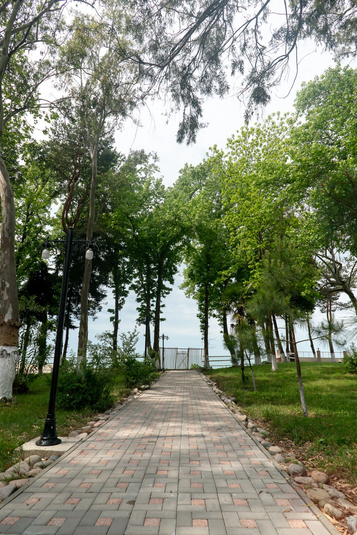 Отель Агудзера