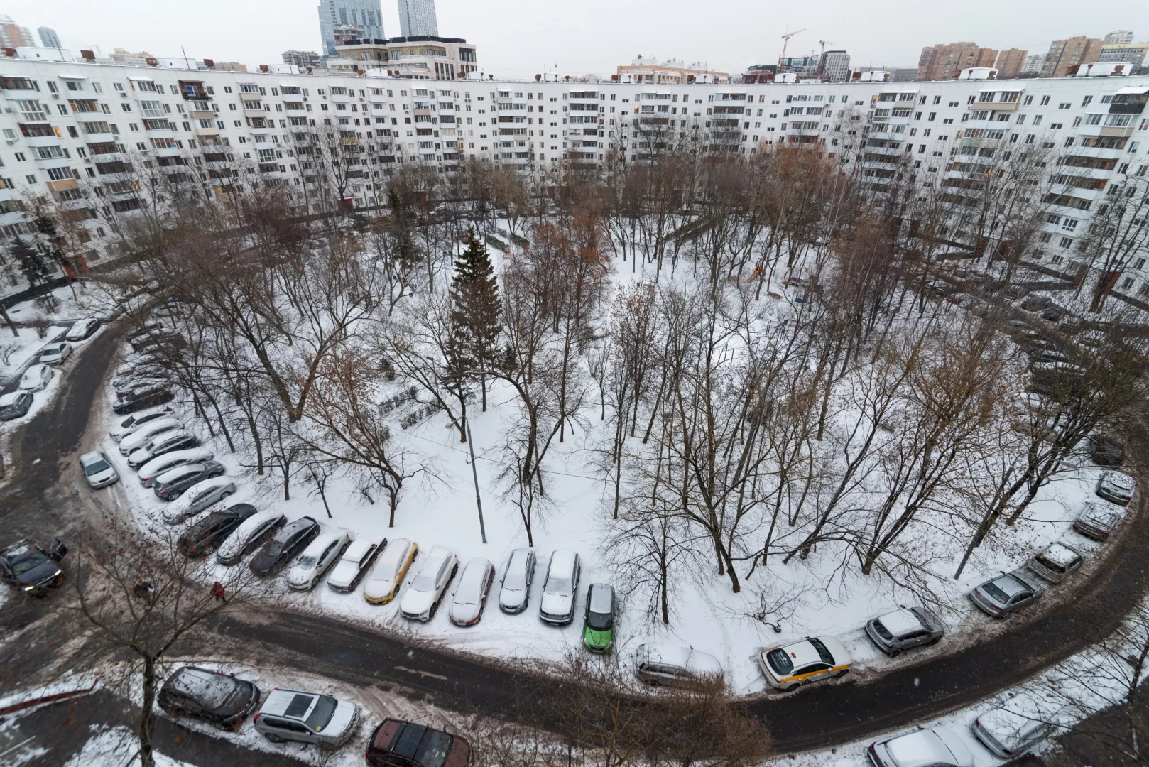 Квартира Двухкомнатная квартира у метро Минская, Парк Победы