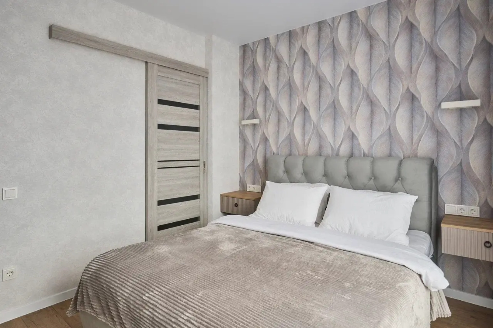 Апартаменты Reverie Graphite