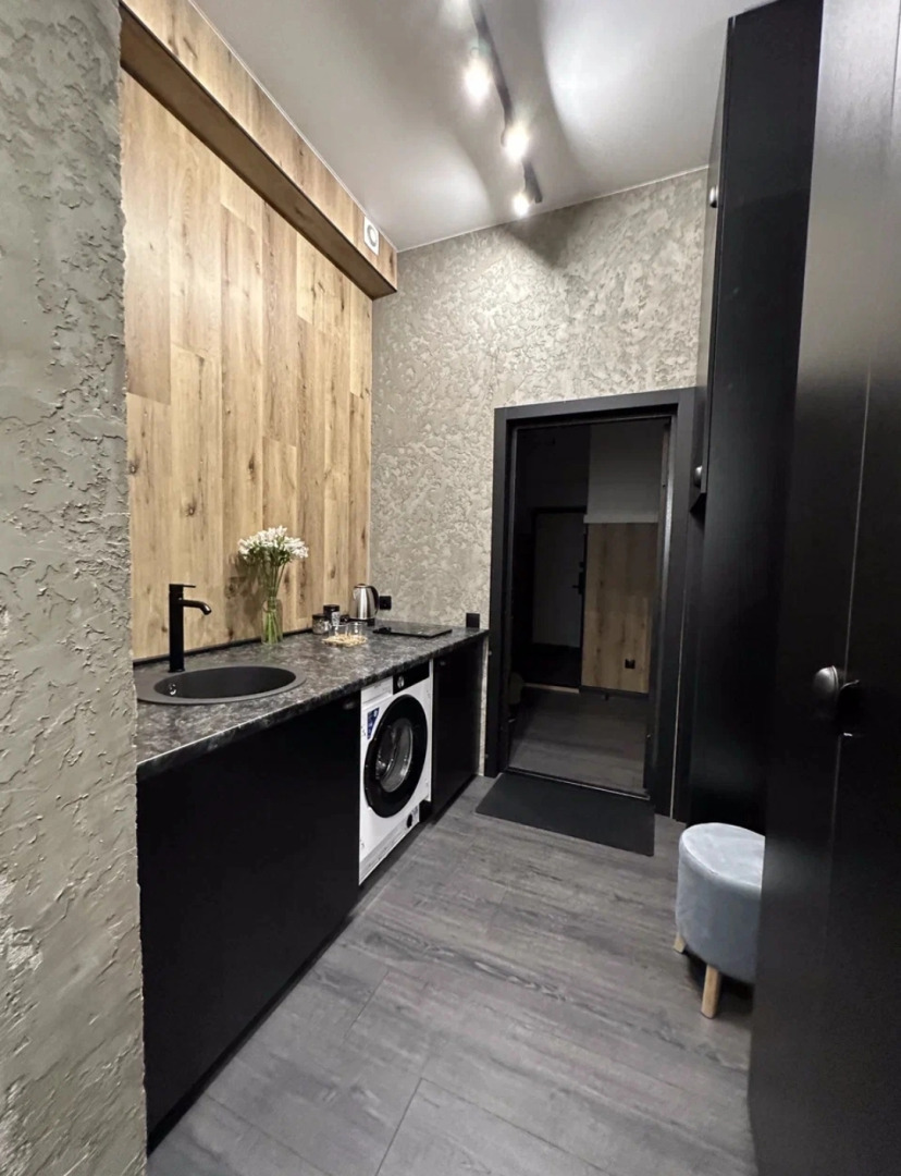 Апартаменты Двухуровневая Студия Лофт на Маяковского 17