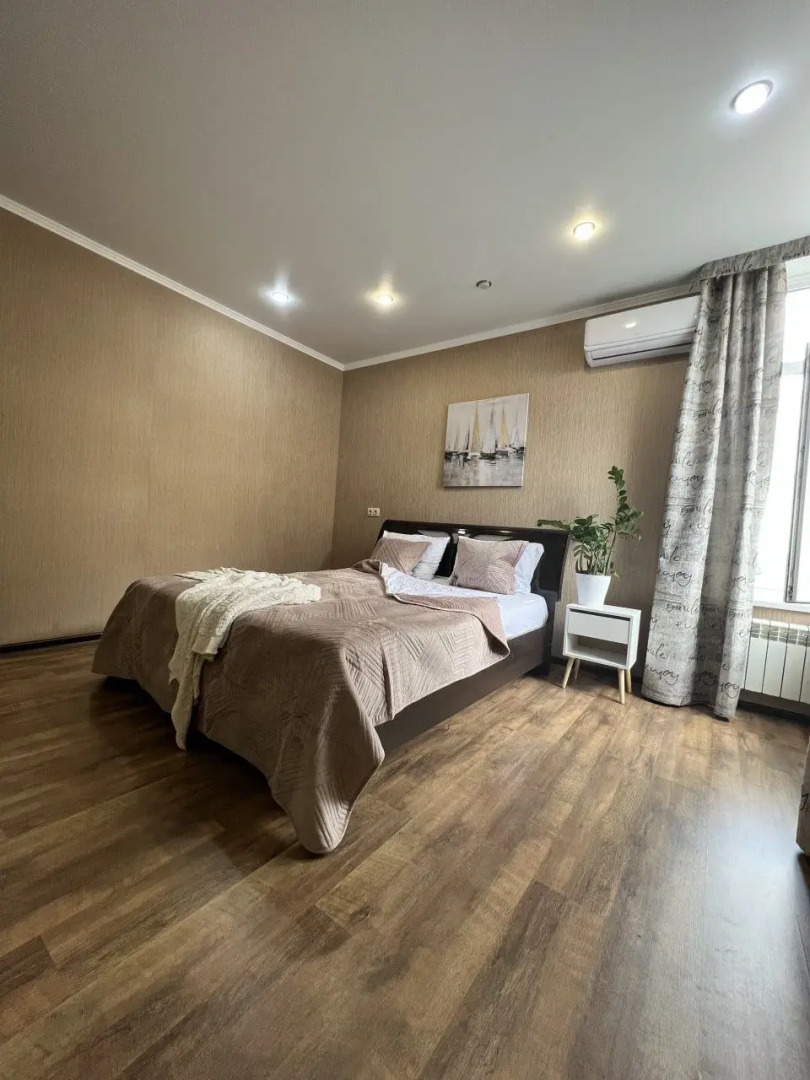 Квартира 160 Уютный Дом