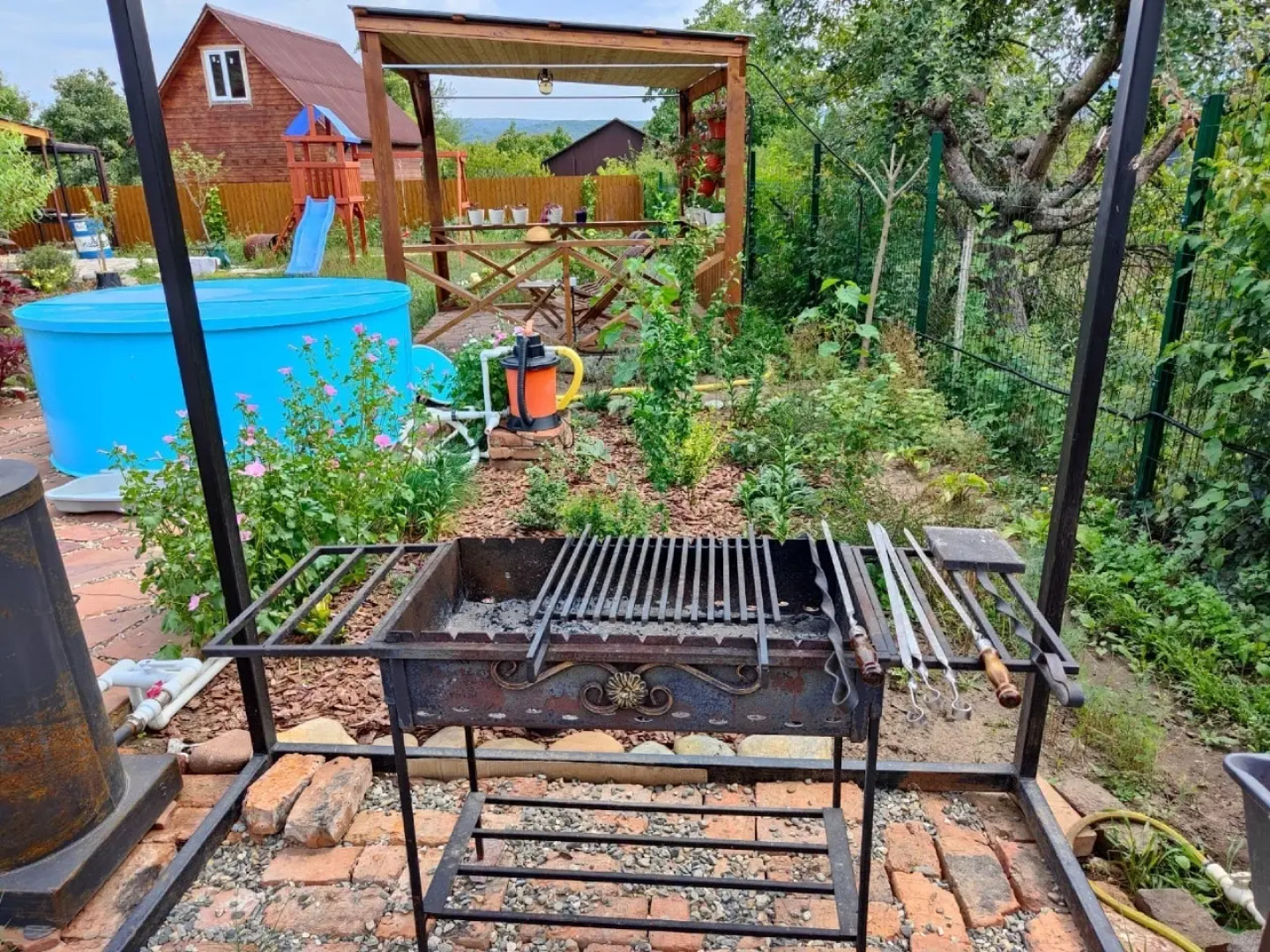 Гостевой Дом на Улице Хуторская 8