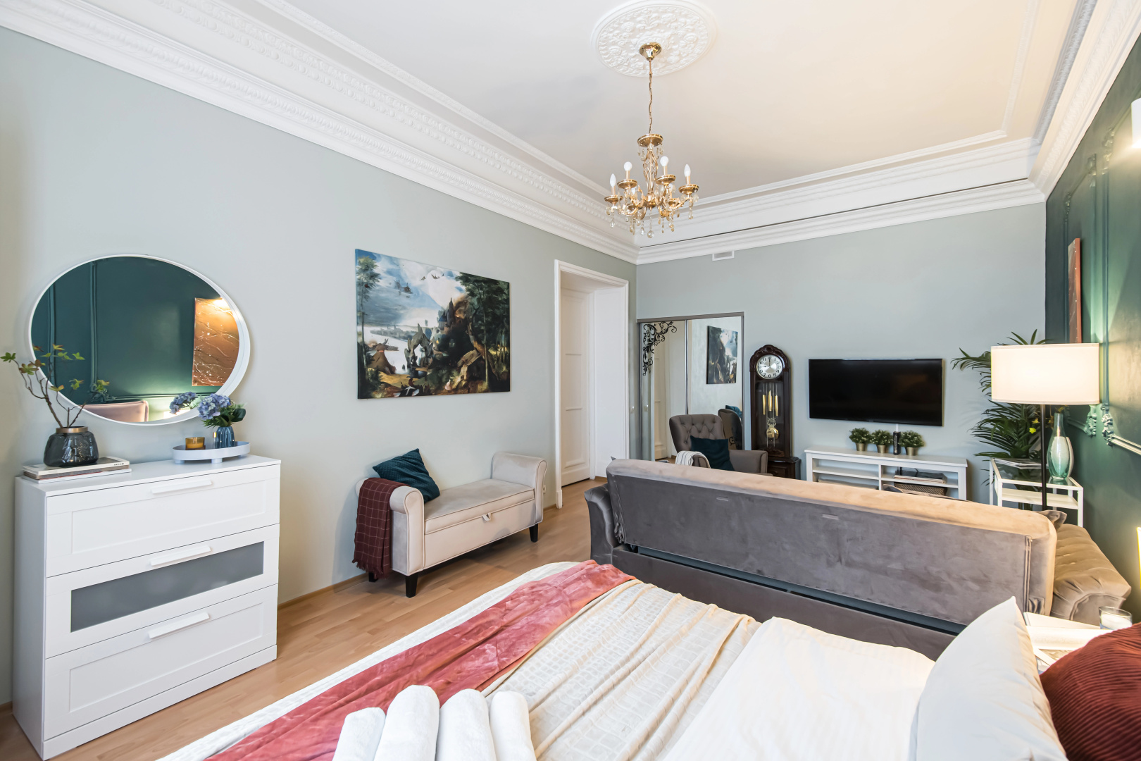 Квартира GM Apartments в Сталинской высотке