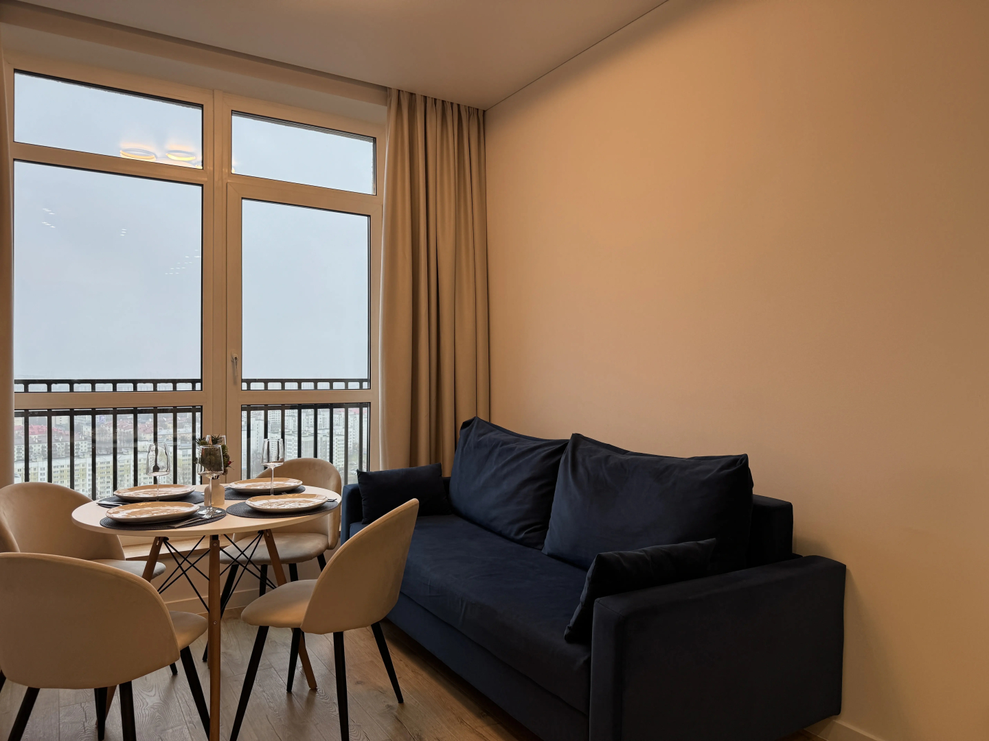 Квартира Central SkyView