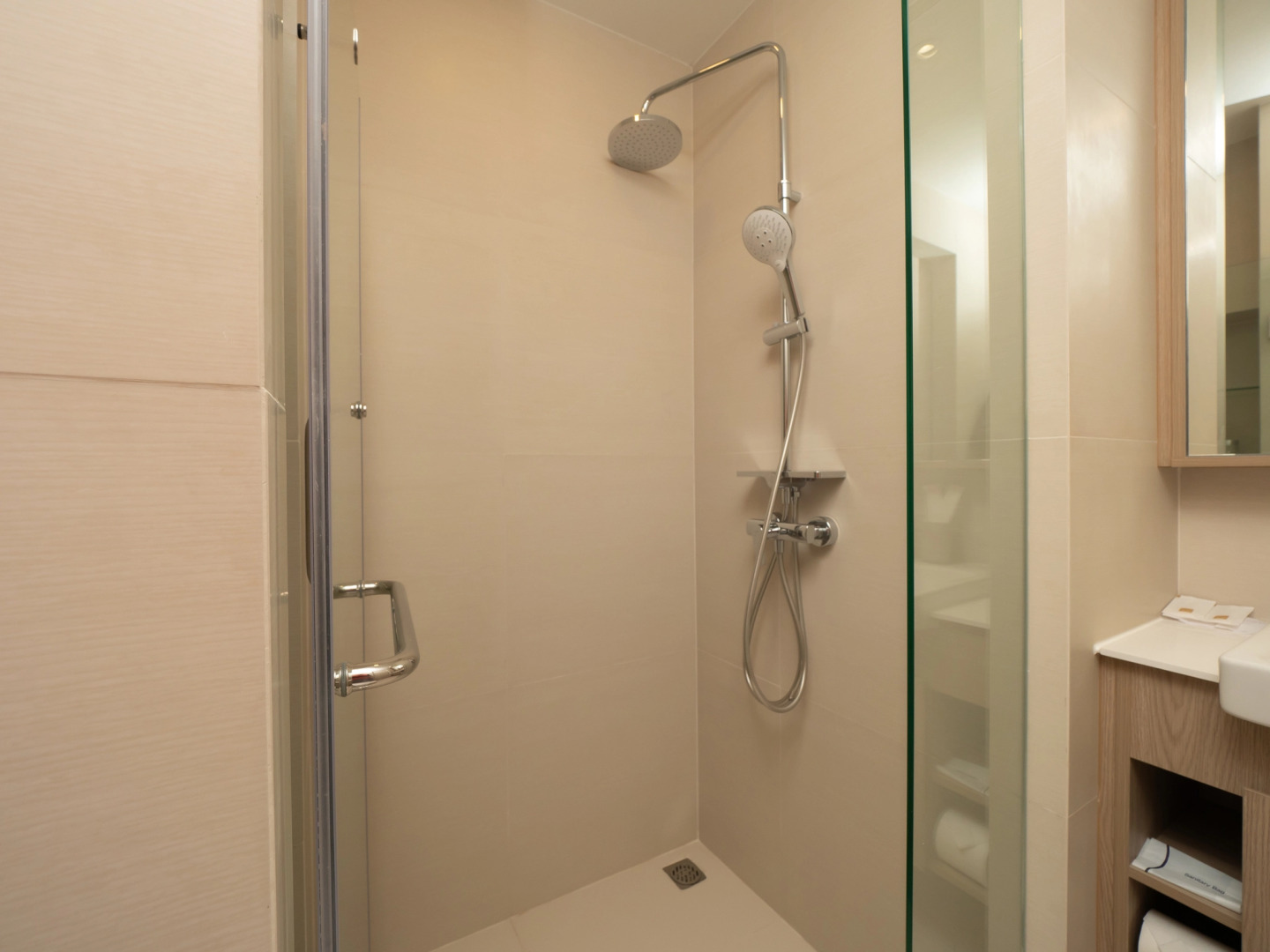 Апартаменты Отличные 2 bd апартаменты с собственным двориком