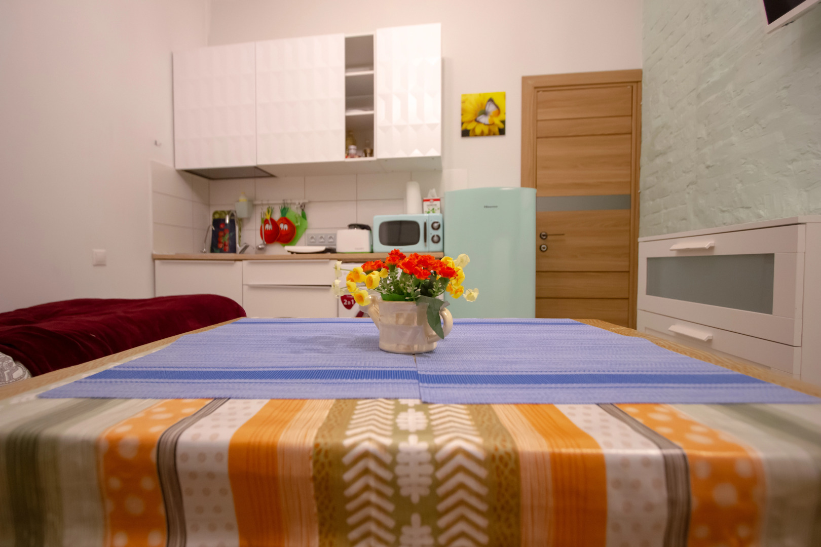 Студии у Эрмитажа с кодовым доступом и отдельным входом