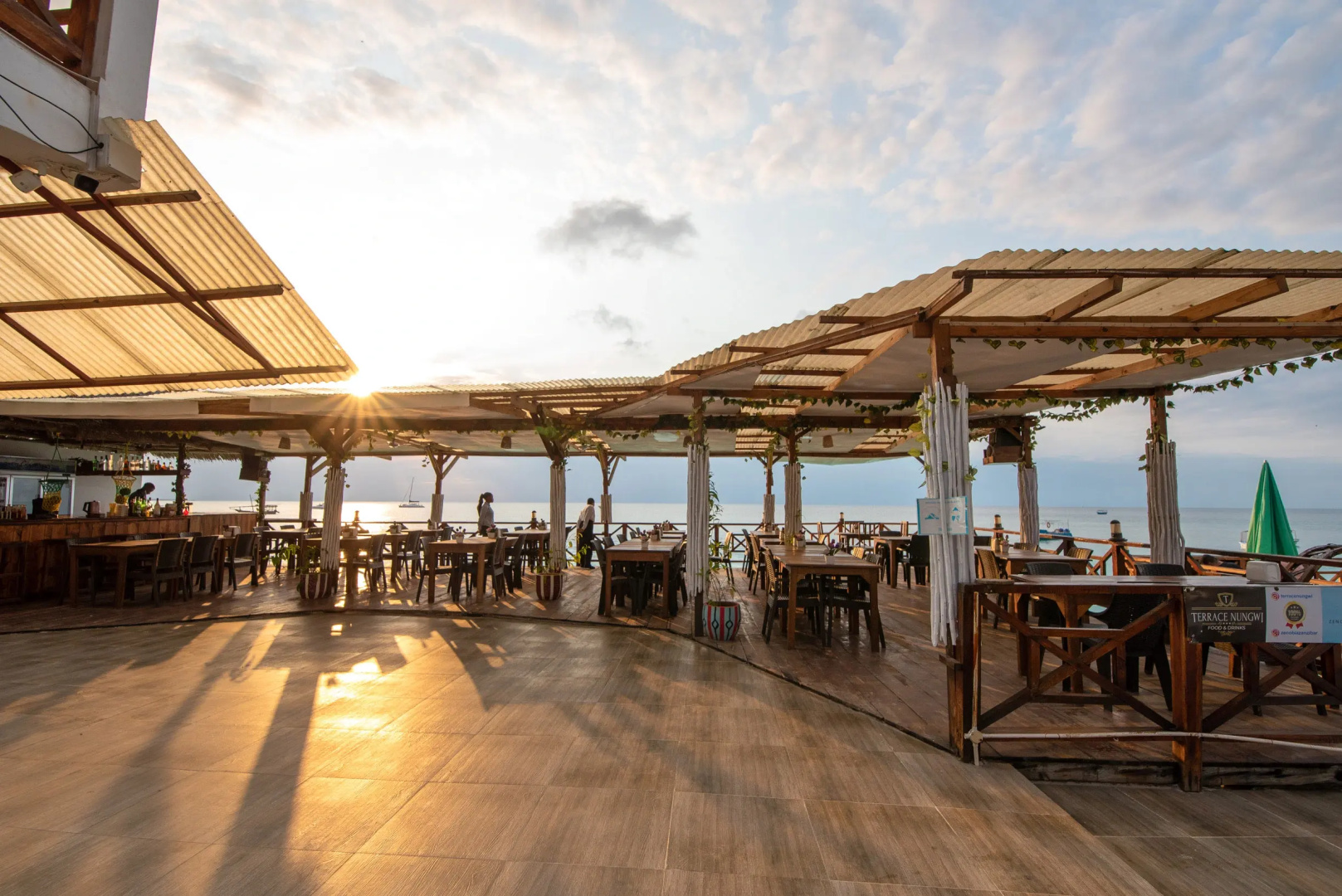Отель Zenobia Beach Resort