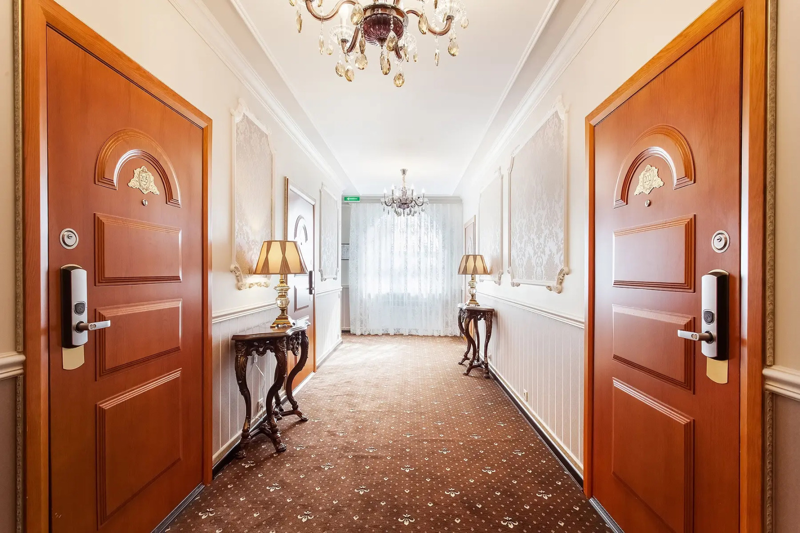 Отель Кристэлла