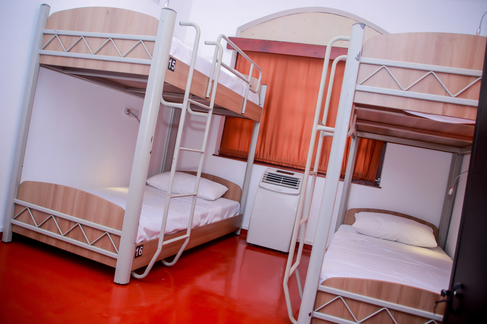 Хостел Ibur Hostels Galle