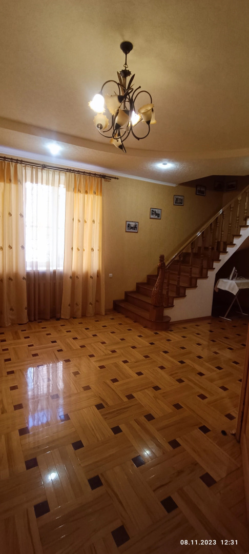 Частный дом на Крутой