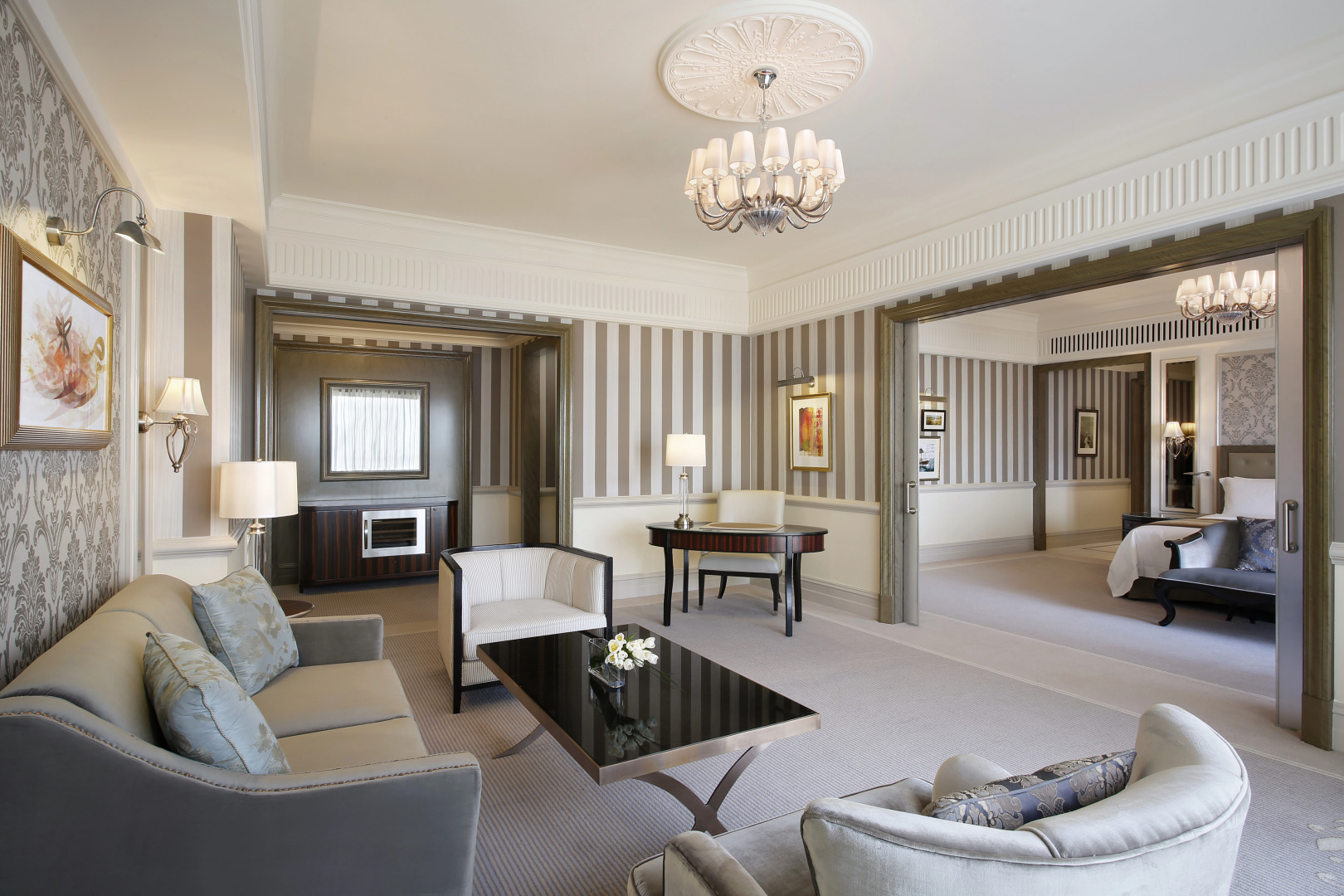 Отель Al Habtoor Palace