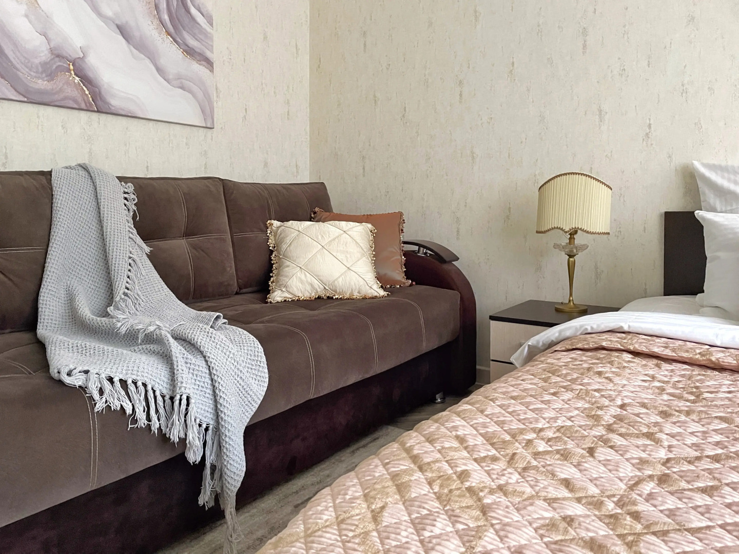 Апартаменты Еськова 1