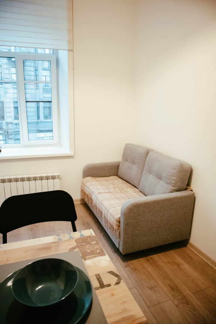 Апартаменты Двухуровневая студия с видом на Невский