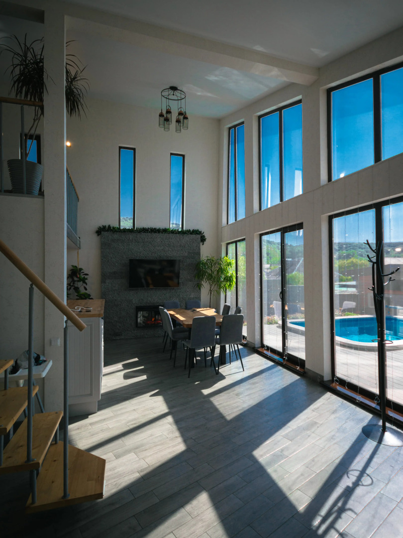 Гостевой дом Барни с горячим бассейном и видом на закат