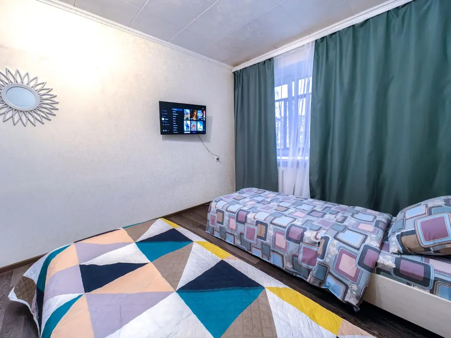 Апартаменты Трехкомнатная квартира рядом с ЦИПК Росатома