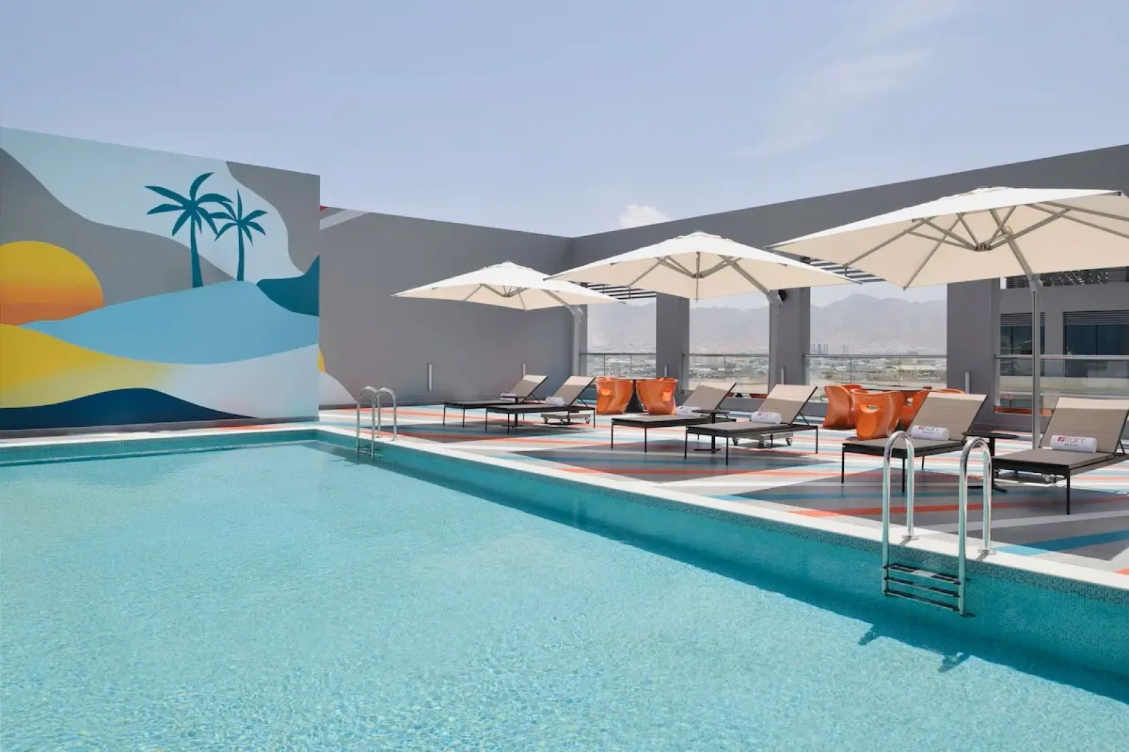 Отель Aloft Muscat