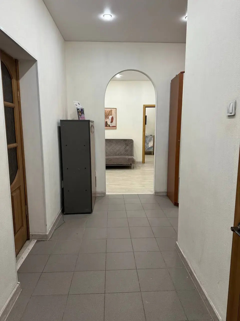 Квартира Просторная Трехкомнатная в центре